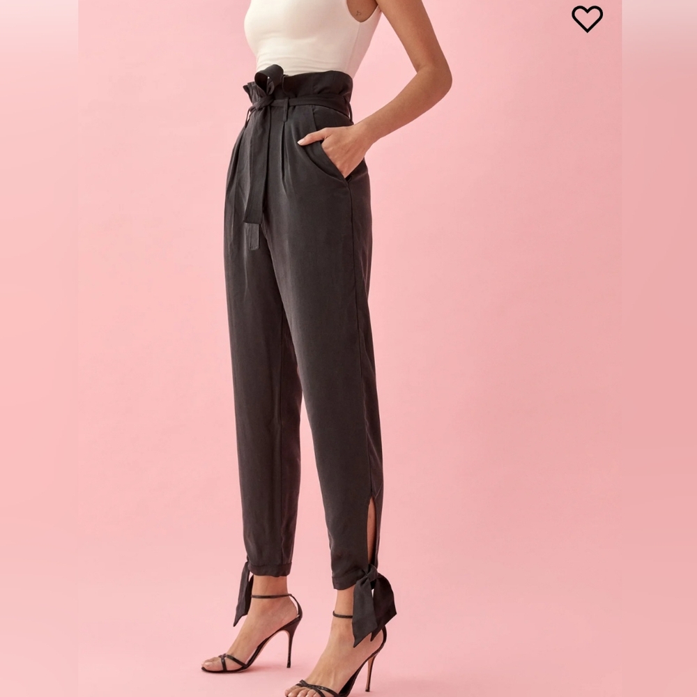Reformation Avalon Pant Black size 0 Never Worn